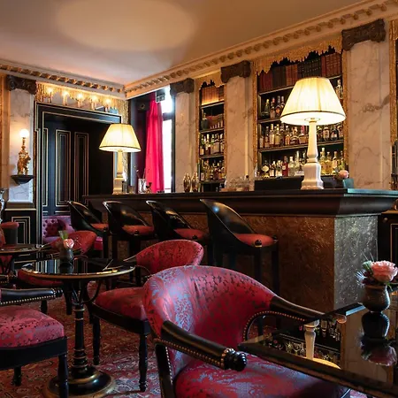 La Reserve & Paris