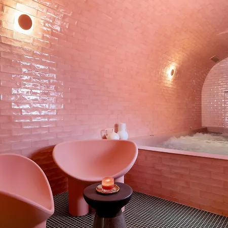 Beaumarchais 4*