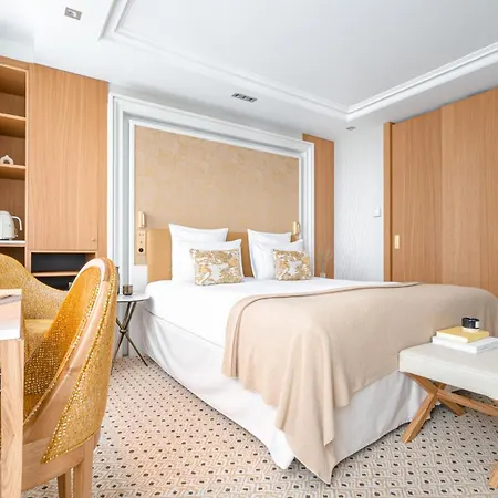 Hotel Madison 4*