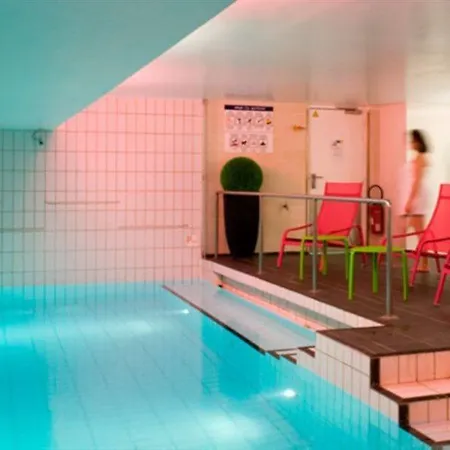 Aparthôtel Adagio Tour Eiffel 4* Paris