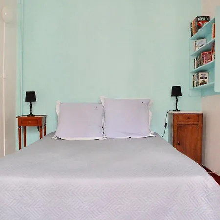 Latin Quarter - Notre Dame Apartament *