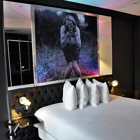 Déclic Hotel 4*