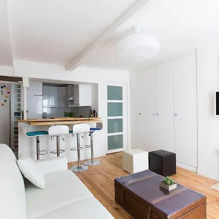 High Standing 2-room In Latin Quarter Paris