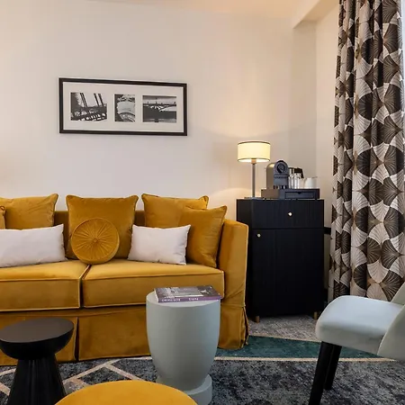 Aiglon Hotel