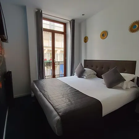 Hotel Aida Marais 3*