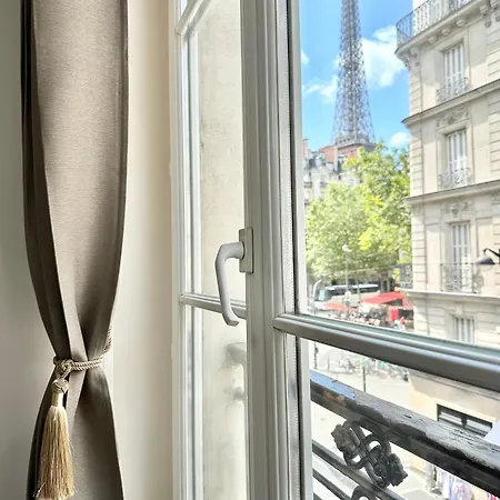 Apartment Charming With Eiffel Tower View *