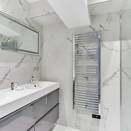 Porte Maillot Arc De Triomphe By Studio Prestige Appartamento Parigi