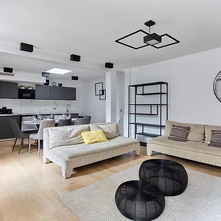Porte Maillot Arc De Triomphe By Studio Prestige