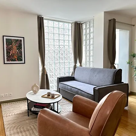 - Buttes Chaumont's Park -entire Flats Apartamento París