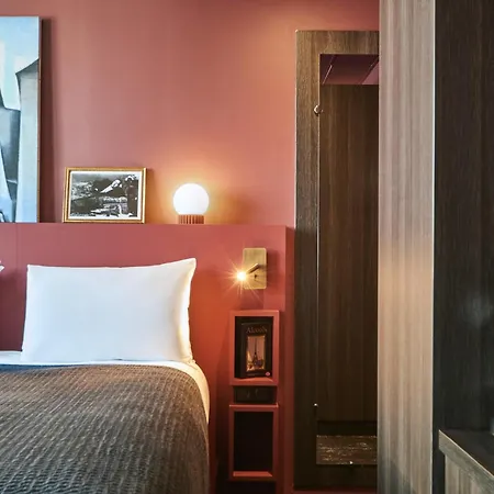 Mercure Tour Eiffel Pont Mirabeau Otel Paris