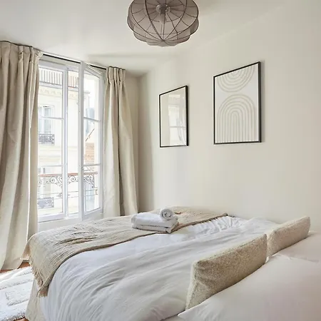 Centre De By Prestige Paris