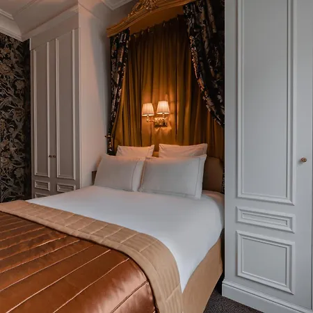 Hotel De Buci 4*