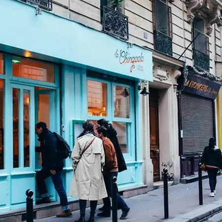 Cute Flat In Montmartre *