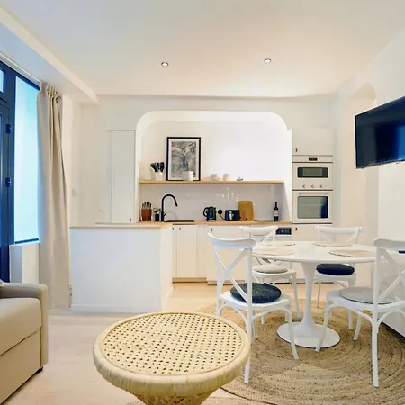 Apartment Comfortable And Ideally Located In 15 Paris