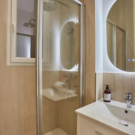 Arc De Triomphe By Prestige Apartment