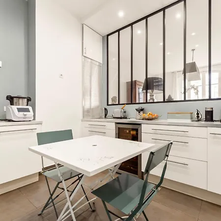 Appartement Ecole Militaire *