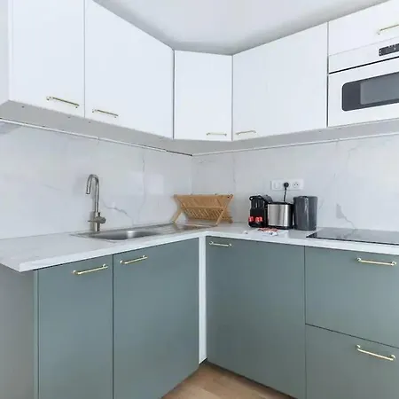 Grands Boulevards 42 : Cosy 1br-4p Апартаменты Париж