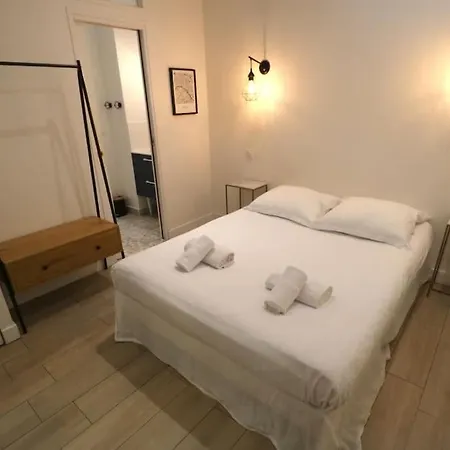 Appartement Cosy 2 / Pere-lachaise