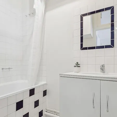 Pantheon & Latin Quarter - Cityapartmentstay Paris
