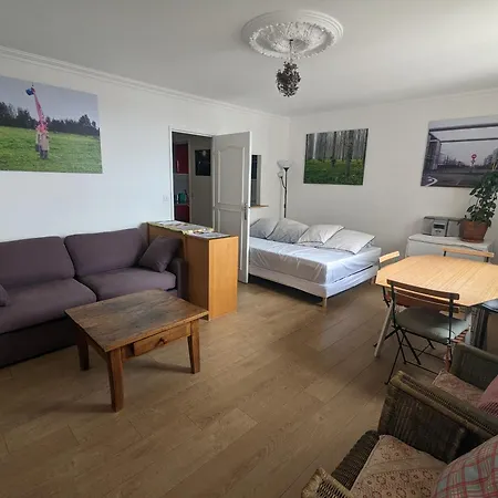 Large With Terrace For Up To 4 People アパート