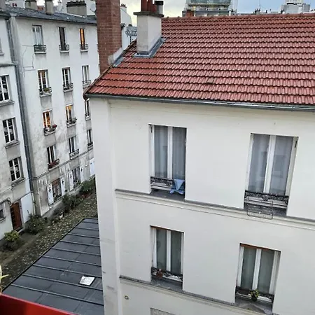 Appartamento 2 Pieces Proche Centre Et Transport Parigi