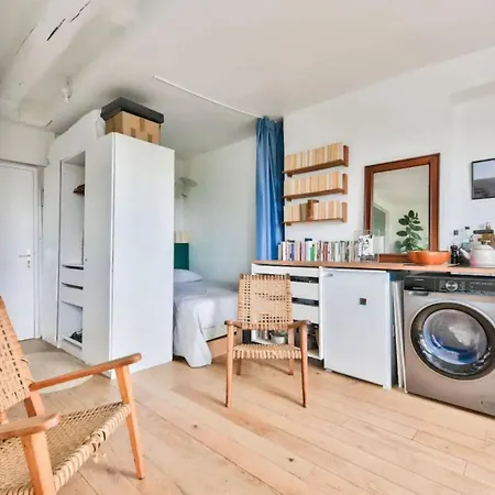 Studio With View Of Montmartre * Paris