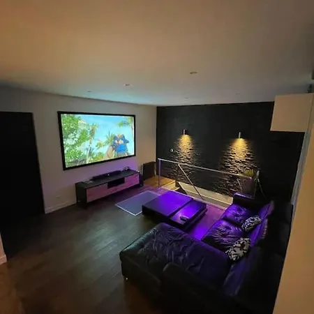 Super Souplex Cinema 4k 15 * Paris