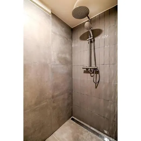 Appartement 6pers # Pere Lachaise # Voltaire # 11