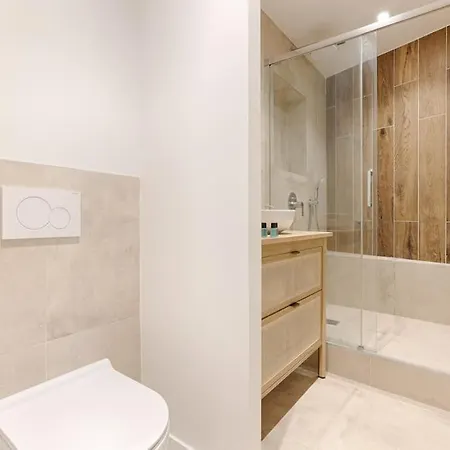 Mykeypers - Chic & Cozy Flat 4p - Republique Apartment *