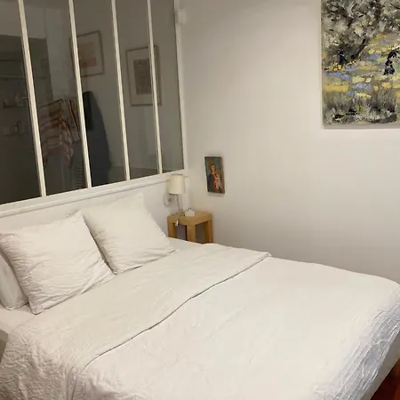 Apartment Tour Eiffel - Grand Deux Pieces Avec Terrasse