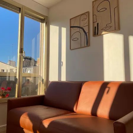 Apartment Sweet House In