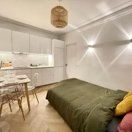 Paris-alesia Super 2 Pieces De 39m2 - Tres Cosy Pour 1 - 5 Personnes Totalement Refait A Neuf -entire Luxurious And Warm -paris Alesia 14eme - Proche Aeroport Paris-orly - Parc Des Expositions Porte De Versailles Free Wifi Gratu Апартаменты Париж