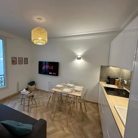 Paris-alesia Super 2 Pieces De 39m2 - Tres Cosy Pour 1 - 5 Personnes Totalement Refait A Neuf -entire Luxurious And Warm -paris Alesia 14eme - Proche Aeroport Paris-orly - Parc Des Expositions Porte De Versailles Free Wifi Gratu Париж