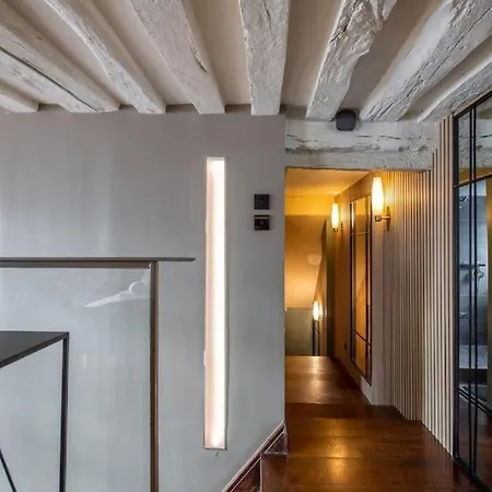 1er - Magnifique Duplex Paris