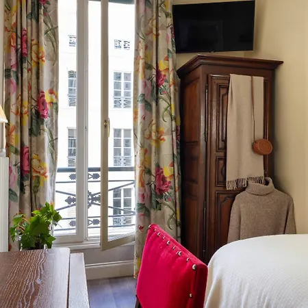 Des Marronniers Paris