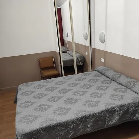 De Nantes Hotell