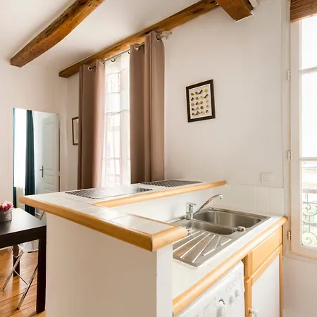Appartamento Marais Place Des Vosges Sevigne *