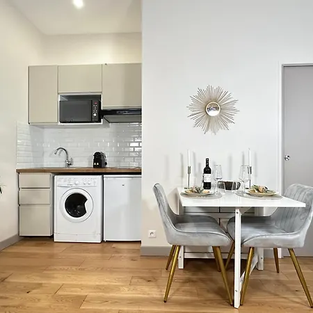 Spacious Studio In Saint-germain-des-pres Apartment