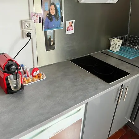 Apartment Studio Meuble Place De La Nation