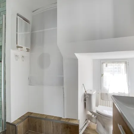 Superbe Duplex Avec Jardin Partage A Menilmontant Apartment Paris