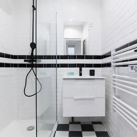 Apartment Nazareth/sentier I : Charmant 1br/4p Paris