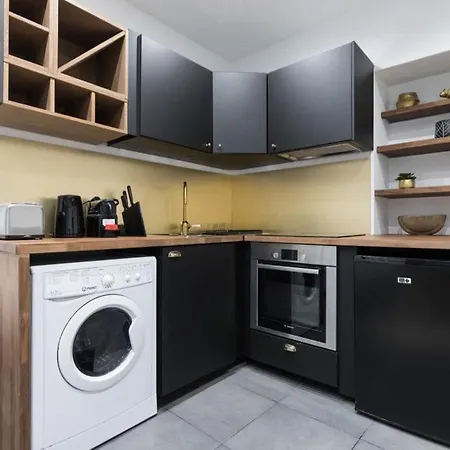 Nazareth/sentier I : Charmant 1br/4p Apartment *