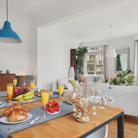 Pompidou & De - Cityapartmentstay Apartamento *