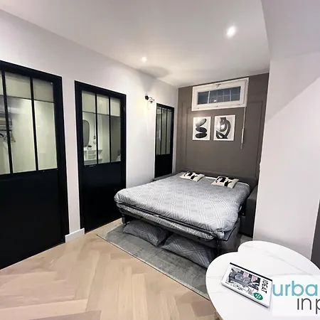 Urban Flat 178 - Cosy Chic 2 Bedroom Flat In * Paris