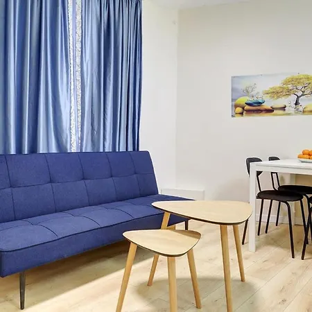 108-cozy In Republique Apartment *