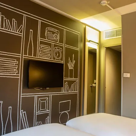 Ibis Bercy Village 3*