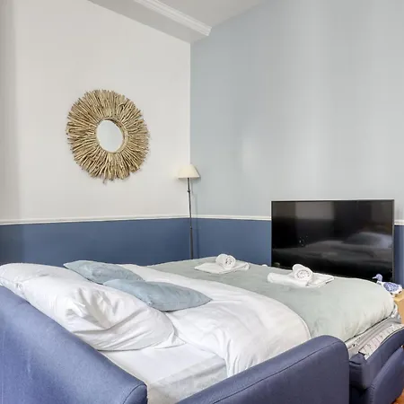 Authentic Parisian Flat - Louvre Royal - 1 Apartment Paris
