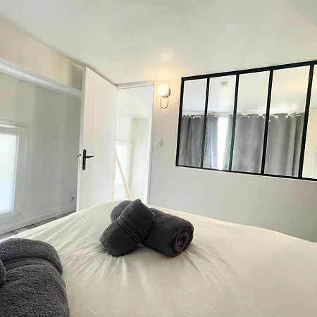 Appartement Homely & Charming Parisian Duplex - Near Marais