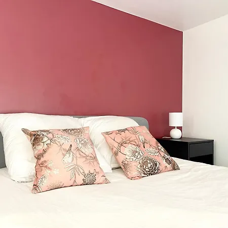 Homely & Charming Parisian Duplex - Near Marais Appartement *
