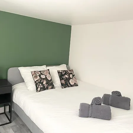 Homely & Charming Parisian Duplex - Near Marais *
